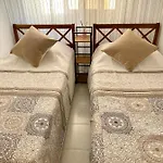 Torrevista Three Bedroom Apartment, Two Swimming Pools And Garage * 또레비에하