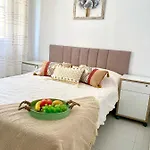 아파트 Torrevista Three Bedroom Apartment, Two Swimming Pools And Garage