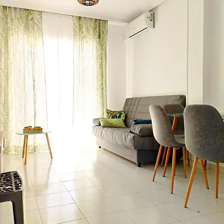 Torrevista Three Bedroom Apartment, Two Swimming Pools And Garage * 또레비에하