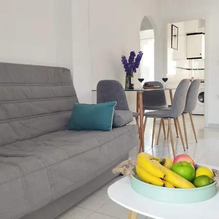 Torrevista Three Bedroom Apartment, Two Swimming Pools And Garage Apartment *